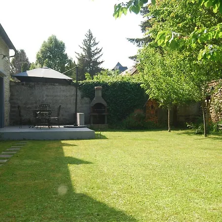 Bed & Breakfast La Ferme Aux Fleurs *
