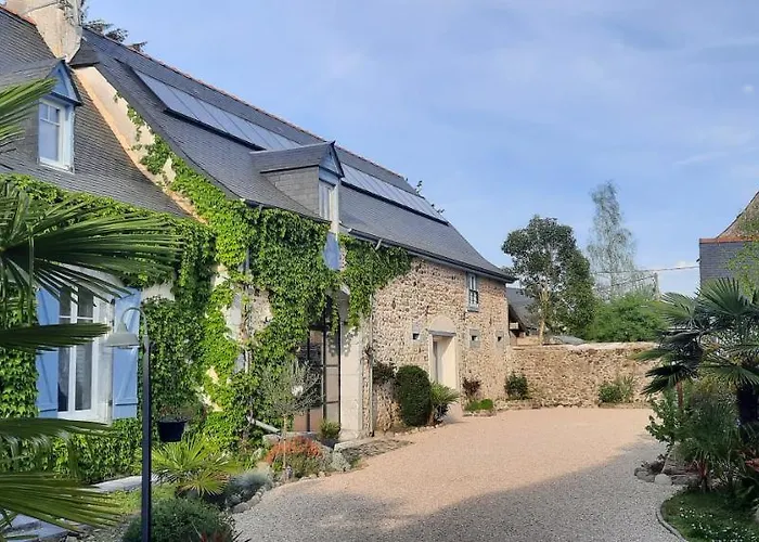 Bed & Breakfast La Ferme Aux Fleurs Ossun